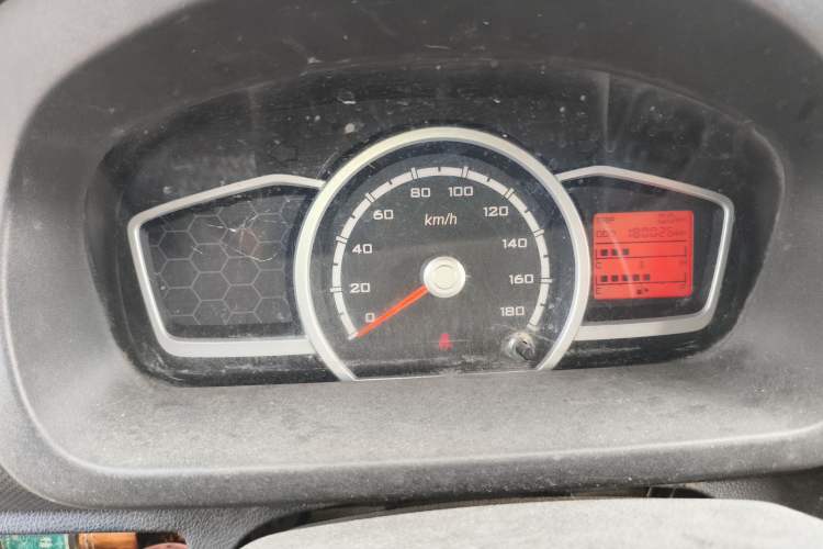 Used Chana Star 3 2015 1.2L Base Model Non-Air-Conditioned EA12V
