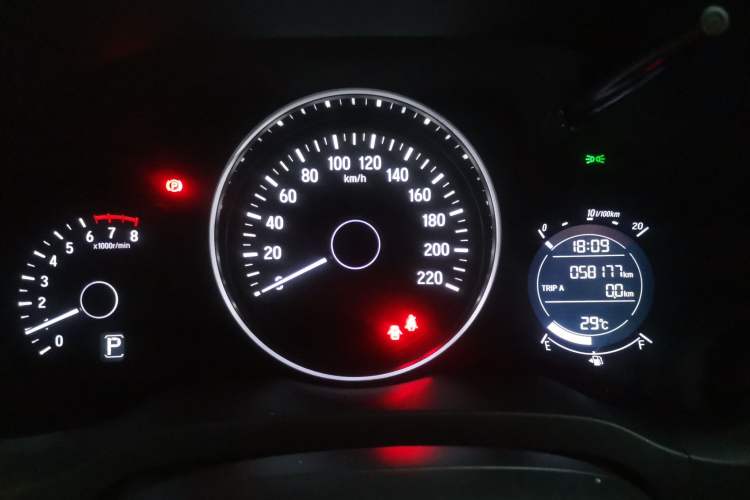 Used Honda Vezel 2020 220 TURBO CVT Elite Edition Instrument Cluster