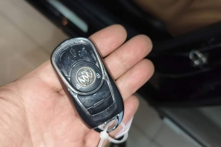 Used Buick LaCrosse 2019 28T Luxury Version
