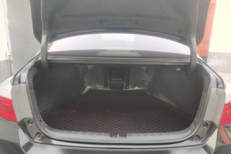 Used Honda Accord 2015 2.0L LX Comfort Edition