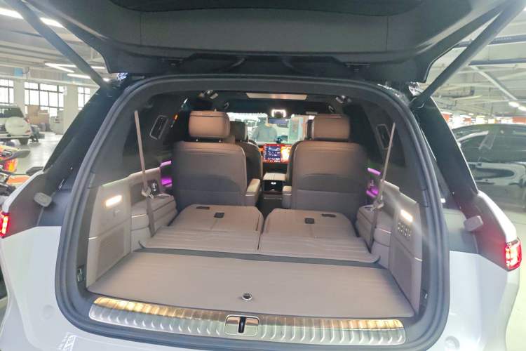 Used Nio ES8 2026 Model 6-seat Executive Signature Edition