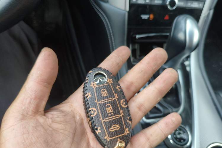 Used Infiniti Q50L 2015 2.0T Enjoyment Edition Vehicle Key