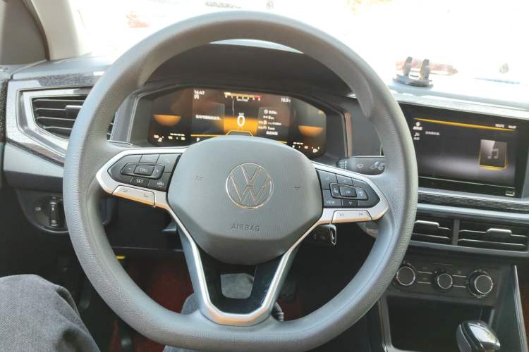 Used Volkswagen Lavida 2023 New Rui 1.5L Automatic New Yi Edition