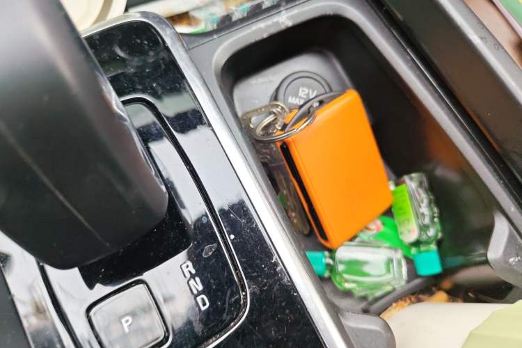 Used Volvo XC60 2022 B5 4x4 Zhiyi Luxury Edition Vehicle Key