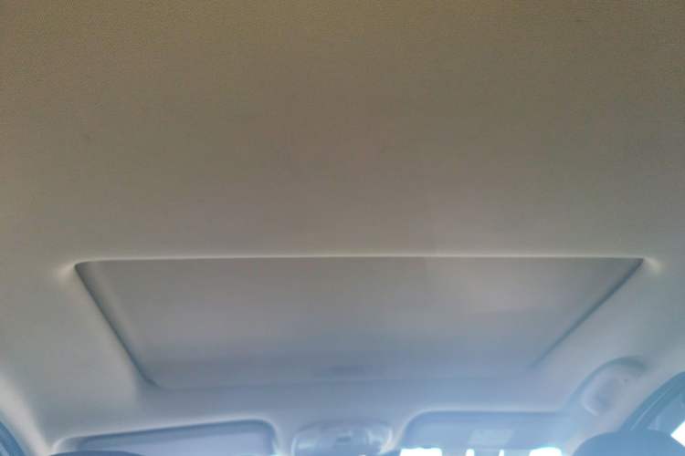 Used Baojun 730 2017 1.8L iAMT Prestige Version 7 Seats