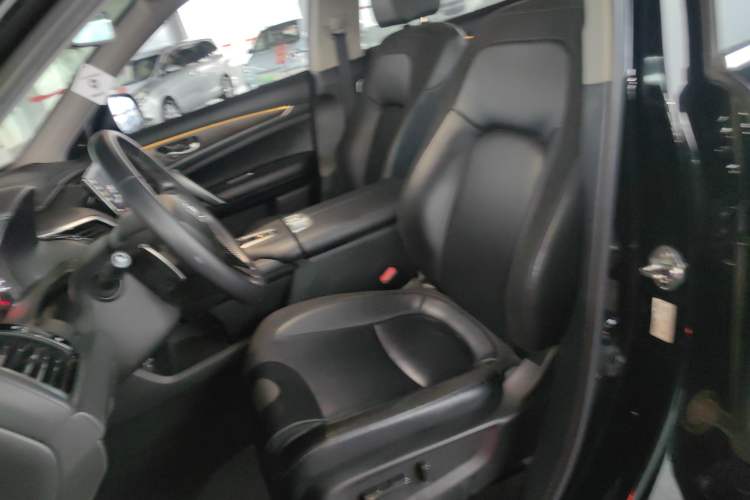 Used Honda Avancier 2017 240TURBO Two-Wheel Drive Premium Edition
