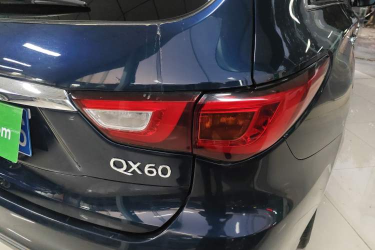 Used Infiniti QX60 2018 2.5 S/C Hybrid Two-Wheel-Drive Champion Family Edition
