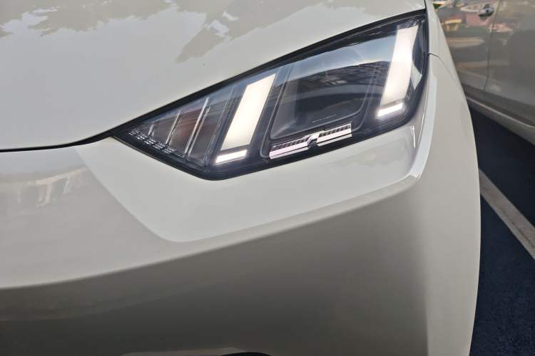 Used BYD Seagull 2024 Honor Edition 305km Freedom Version Left Front Headlight