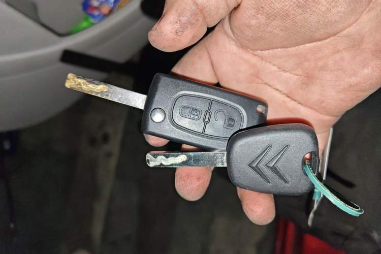 Used Citroen C-Quatre 2011 Sedan 1.6L Automatic Comfort Model Vehicle Key