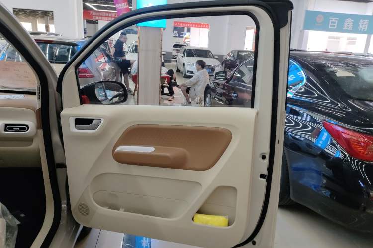 Used Wuling Hongguang MINIEV 2024 3rd Generation 215km Youth Edition