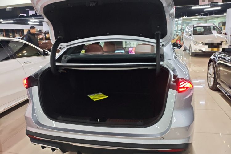 Used Geely Galaxy L6 2025 EM-i 140km Starship Edition