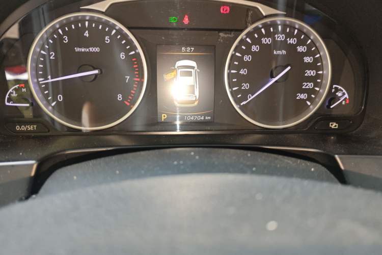 Used Geely Auto Emgrand GT 2015 2.4L Comfort Model
