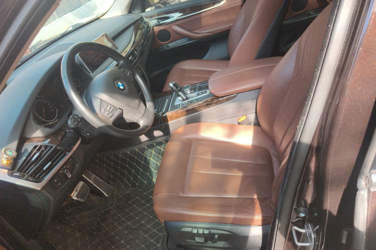 Used BMW X5 2015 xDrive28i