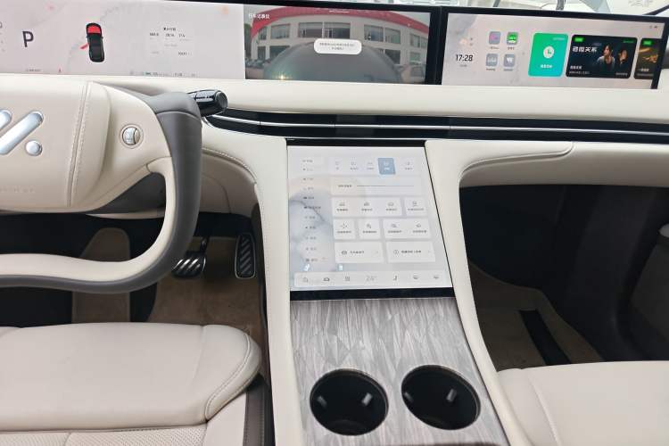 Used IM LS7 2024 90 kWh Max Elite Rear-Drive Version