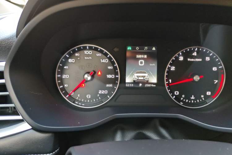 Used Roewe i5 2019 1.5L Automatic 4G Connected Langyue Edition
