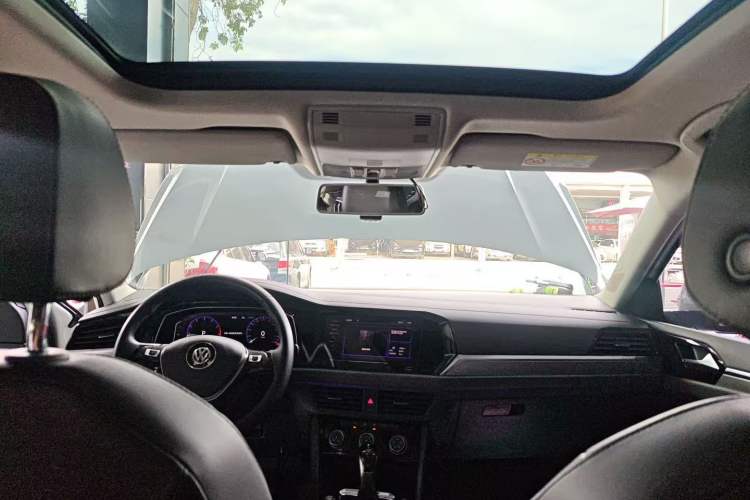 Used Volkswagen Sagitar 2022 200TSI DSG Flyover Edition
