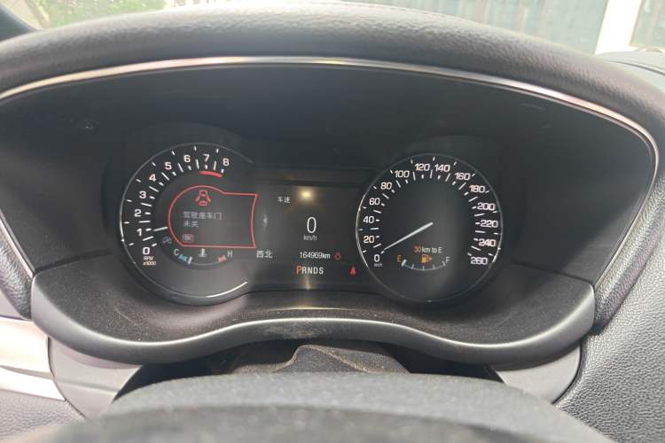 Used Lincoln MKC 2017 2.0T Two-Wheel Drive Deluxe Edition