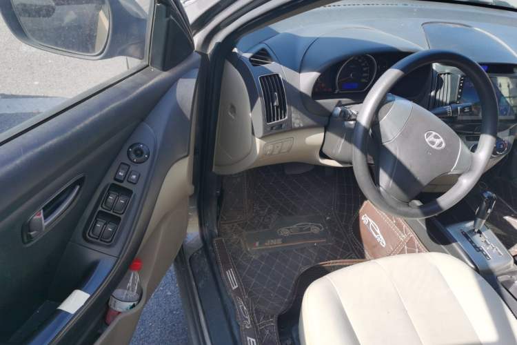 Used Hyundai Celesta 2011 1.6L Automatic Comfort Edition