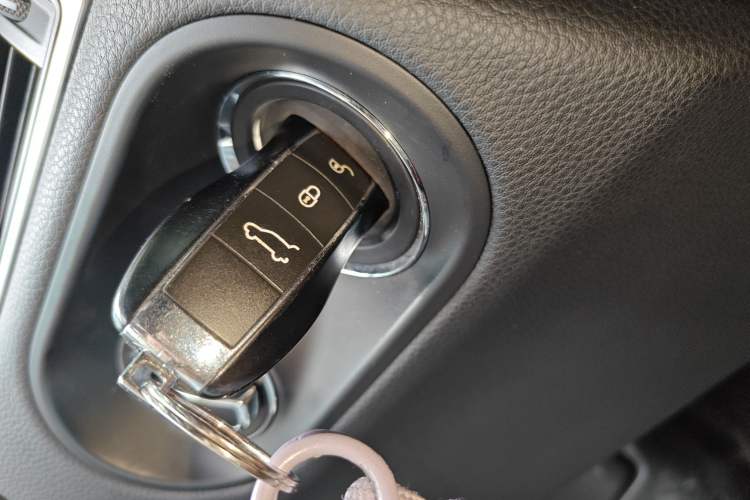 Used Porsche Macan 2016 Macan 2.0T