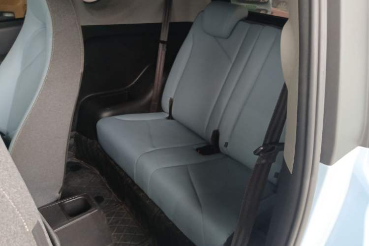 Used Chery QQ Little Ant 2023 251km True Love Edition Lithium Iron Phosphate Left Rear Seat