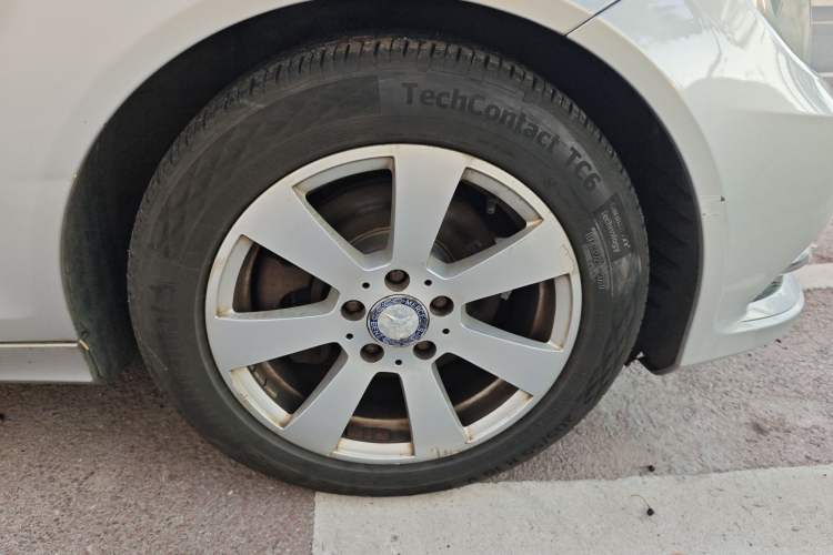 Used Mercedes-Benz C-Class 2010 C 180K Classic model