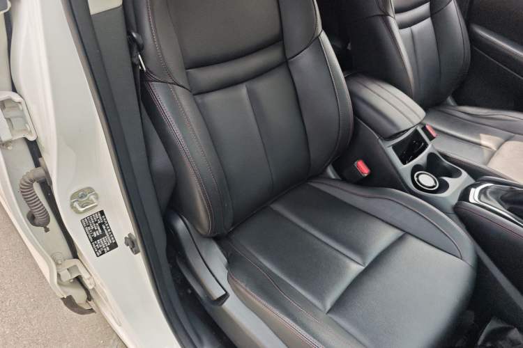 Used Nissan Qashqai 2022 2.0L CVT XV Smart Enjoyment Version Right Front Seat