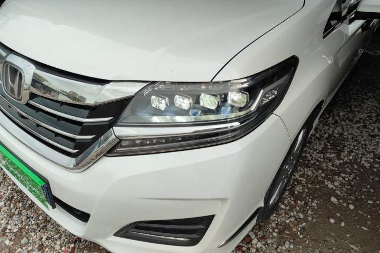 Used Honda Elysion 2016 2.4L Supreme Edition