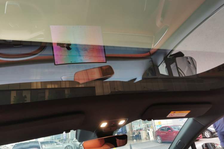 Used ONVO L60 2024 60 kWh All-Wheel Drive