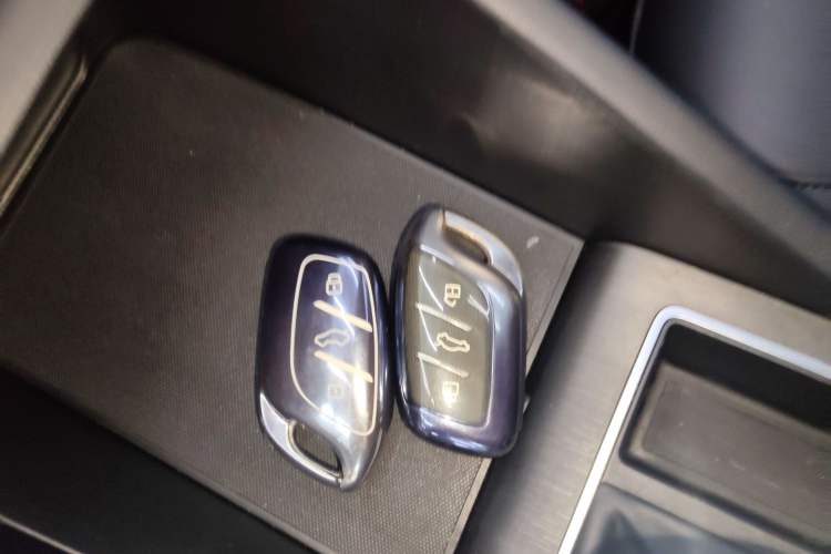 Used Roewe i5 2023 1.5L CVT Luxury Edition