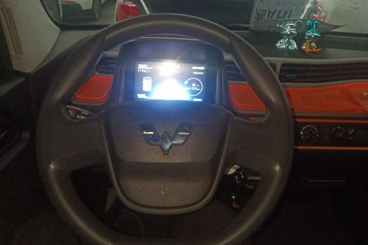 Used Wuling Hongguang MINIEV 2022 Easy Version Lithium Iron Phosphate Steering Wheel