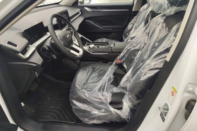 Used Haval H6 New Energy 2023 DHT-PHEV 110KM Long-Range Edition
