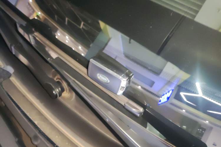 Used Land Rover Discovery 2020 2.0T 30th Anniversary Special Edition
