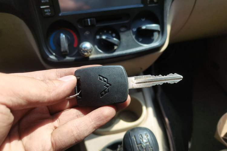 Used Wuling Hongguang 2010 1.4L Luxury Model