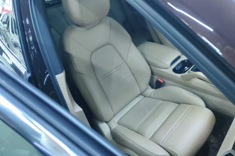 Used Porsche Cayenne 2018 Cayenne 3.0T