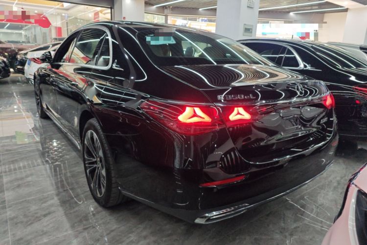 Used Mercedes-Benz E-Class New Energy 2024 E 350 e L Plug-in Hybrid Sedan Rear Left 45 Deg