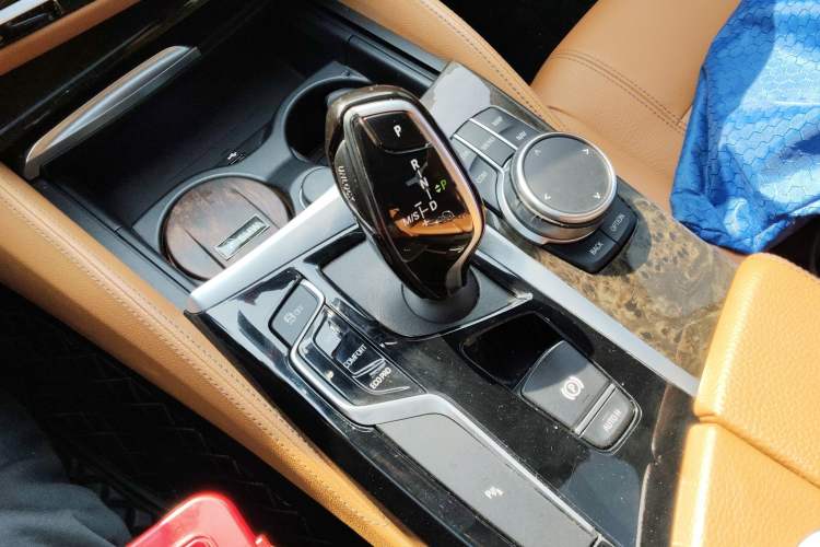 Used BMW 5 Series 2020 530Li Leading Model M Sport Package