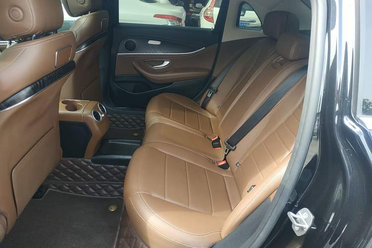 Used Mercedes-Benz E-Class 2018 E 200 L Sport Edition
