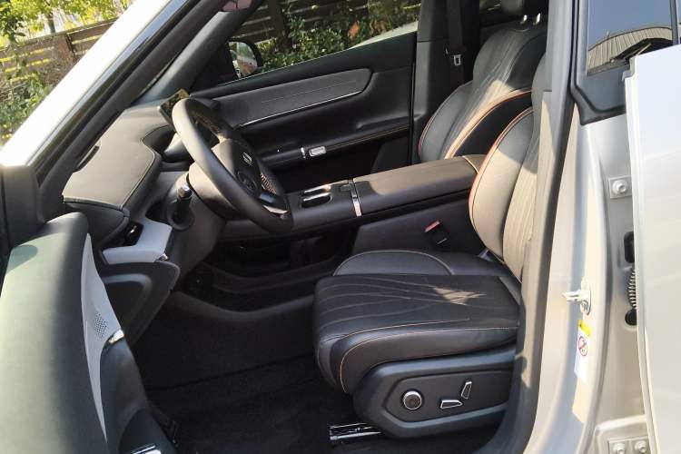 Used CHANGAN NEVO Q07 2025 215 Flagship PLUS
