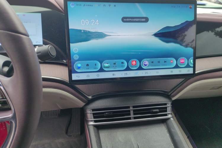 Used BYD Seal 2023 DM-i 1.5T 121km Prestige Model Audio And AC Panel