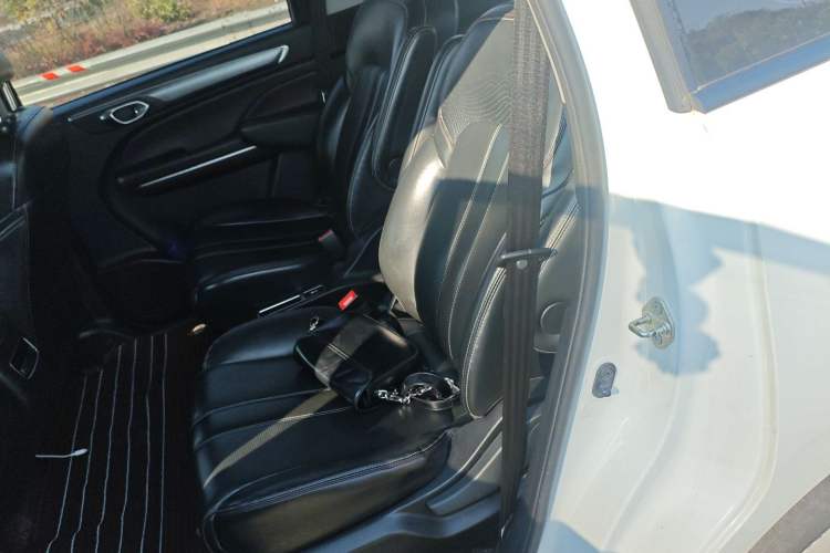 Used GAC Trumpchi M6 2023 PRO 270T DCT Luxury Edition
