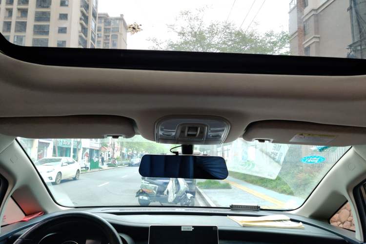 Used BYD Song MAX 2019 1.5T Automatic Smart Connect Ruiyi Sunroof Version 6 Seats China VI Standard Headliner