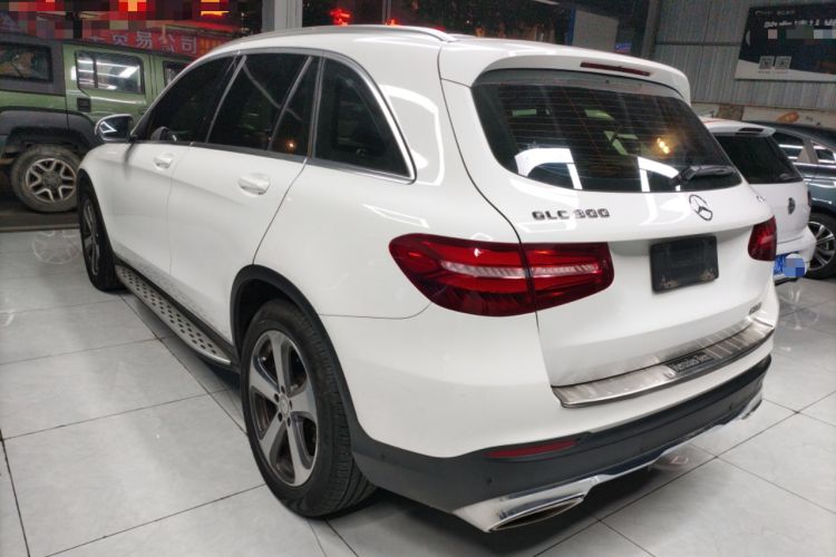 Used Mercedes-Benz GLC 2016 GLC 300 4MATIC Dynamic Model