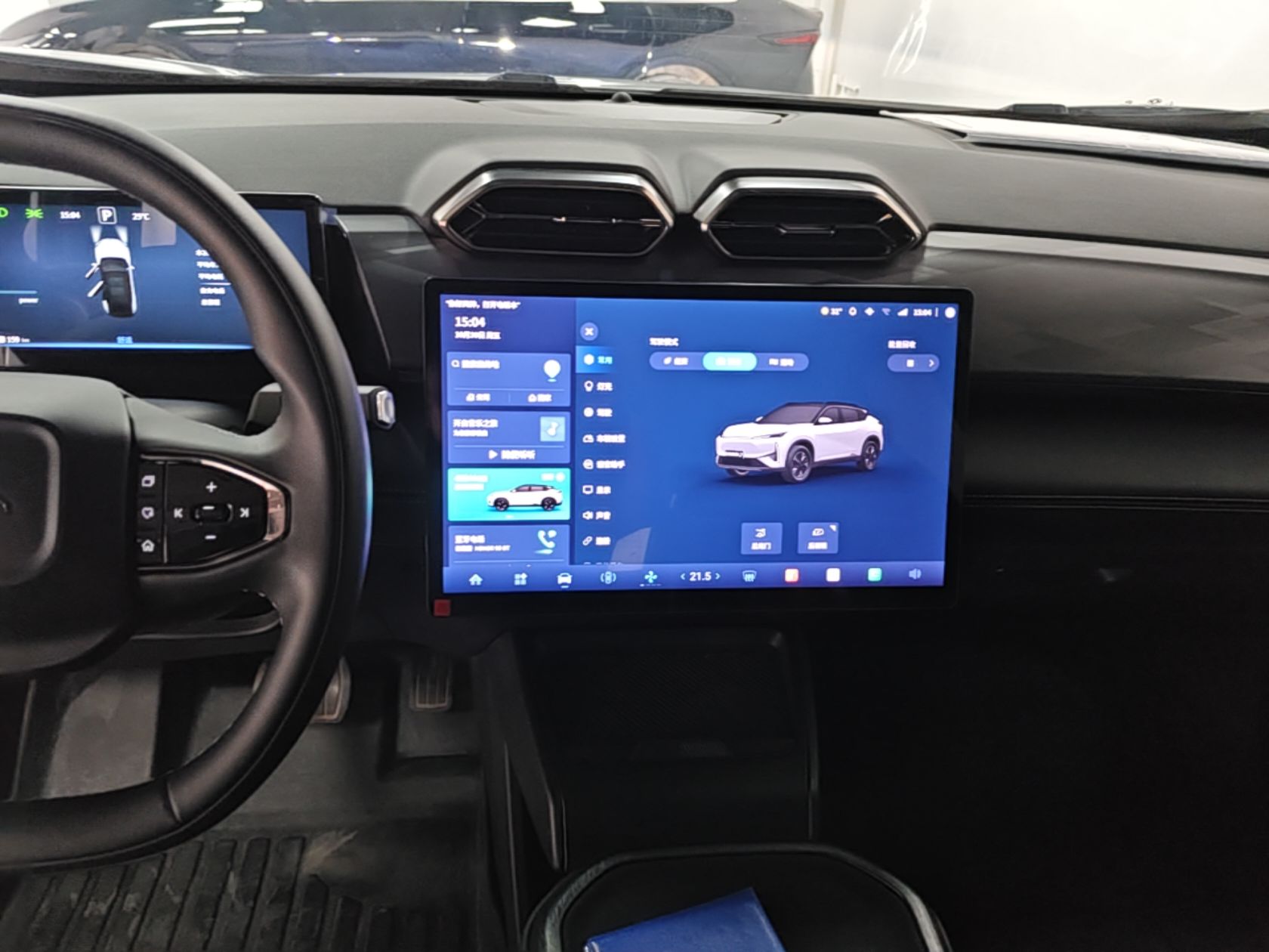 Dongfeng Aeolus L7 New Energy 2025 518 Comfort Edition — снимка 15