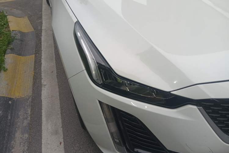 Used Cadillac CT5 2020 28T Fashion Edition Right Front Headlight