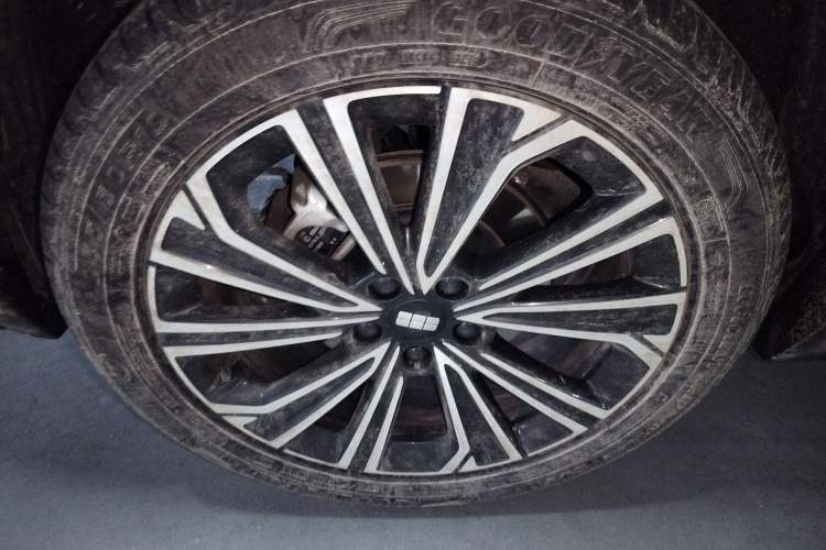 Used Geely Galaxy Galaxy Xingjian 7 EM-i 2025 120km Flagship Edition