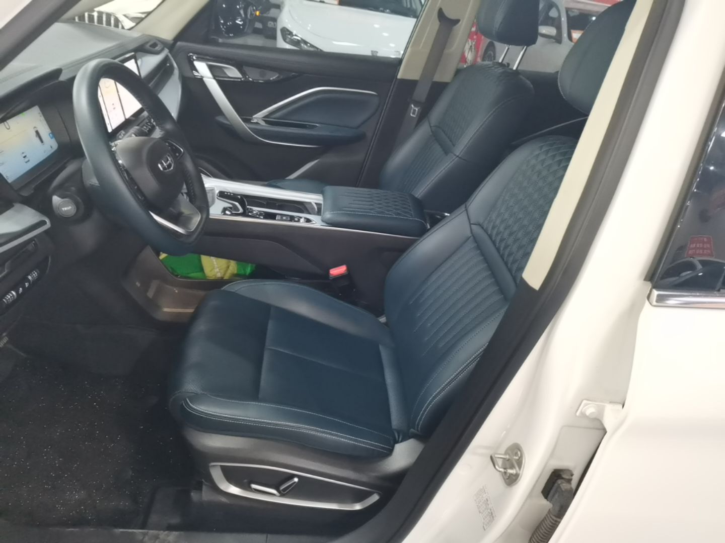 Geely Auto Jiajie 2023 Geely Jiaji L 1.5TD DCT Luxury Model - Luxury — снимка 19