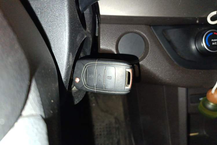 Used Baojun 310W 2017 1.5L Manual Comfort Version China V