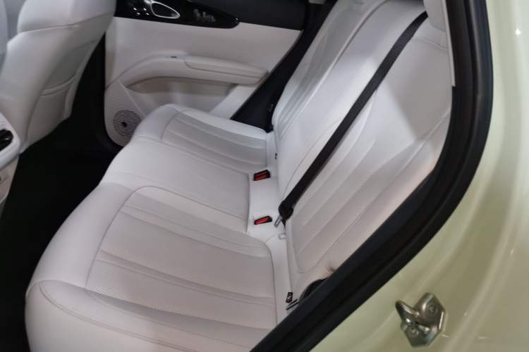 Used Geely Galaxy Geome 2025 UP 410km Exploration+ Edition
