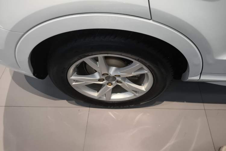 Used Audi Q3 2018 30th Anniversary Edition 30 TFSI Fashion Model Right Rear Wheel Hub