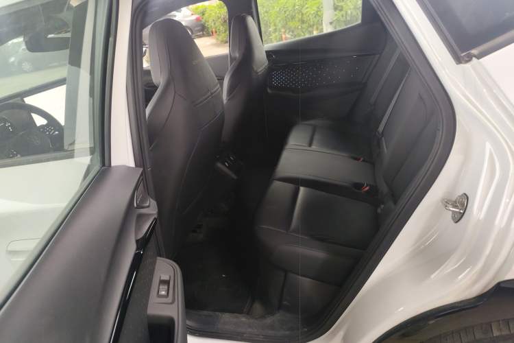 Used Volkswagen ID.UNYX 2024 Ultra Long-Range Version Left Rear Seat